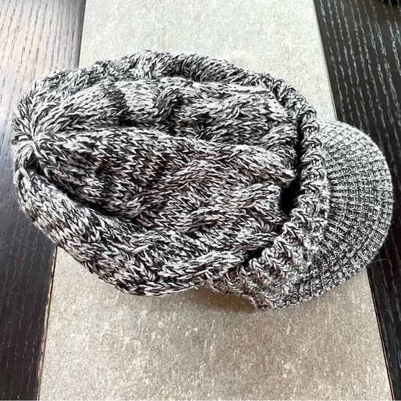 NWT Chunky Knit Jeep Cap Hat - Picture 6 of 7